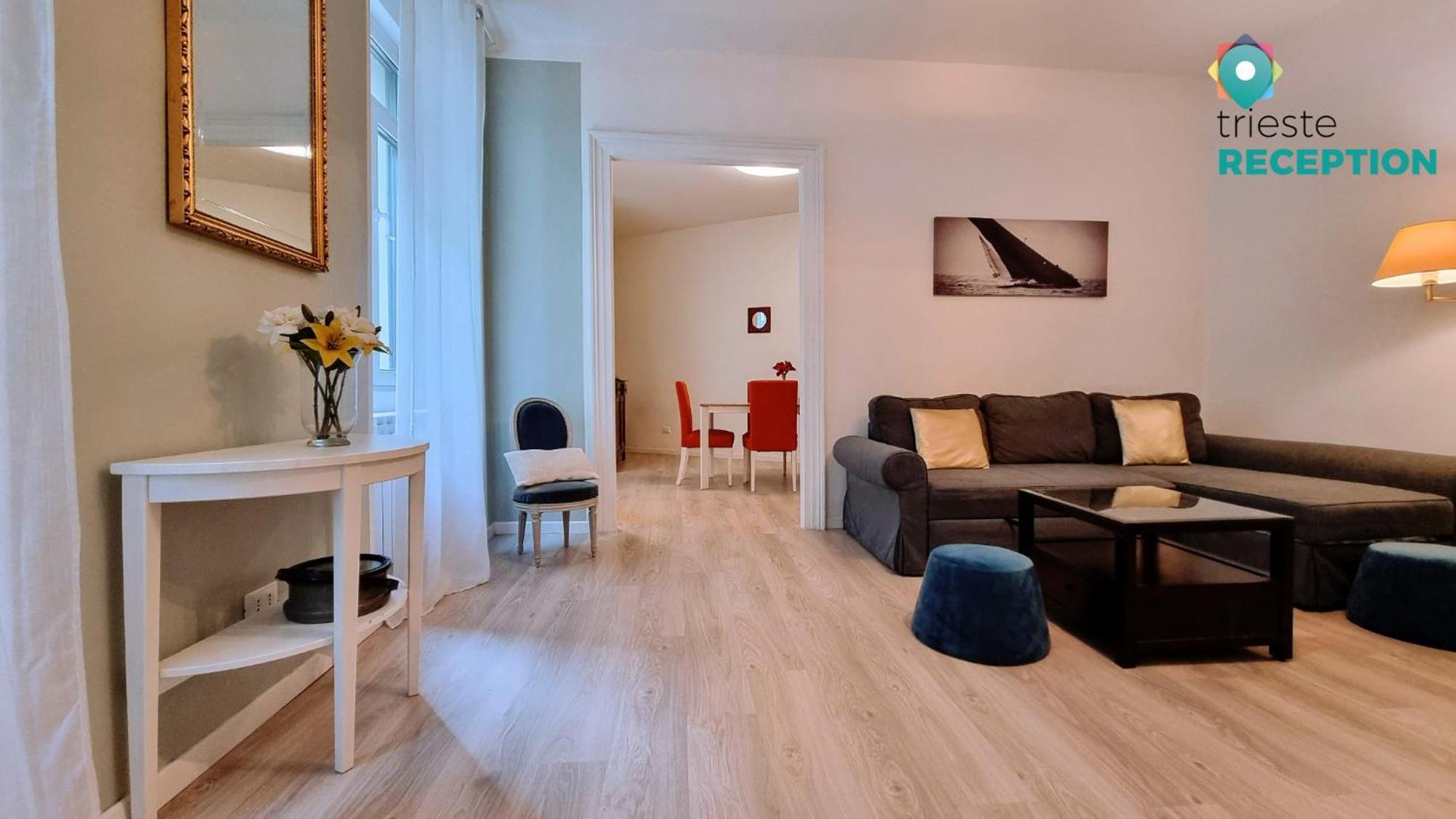 Appartamento La Casa Dei Leoni Trieste Esterno foto
